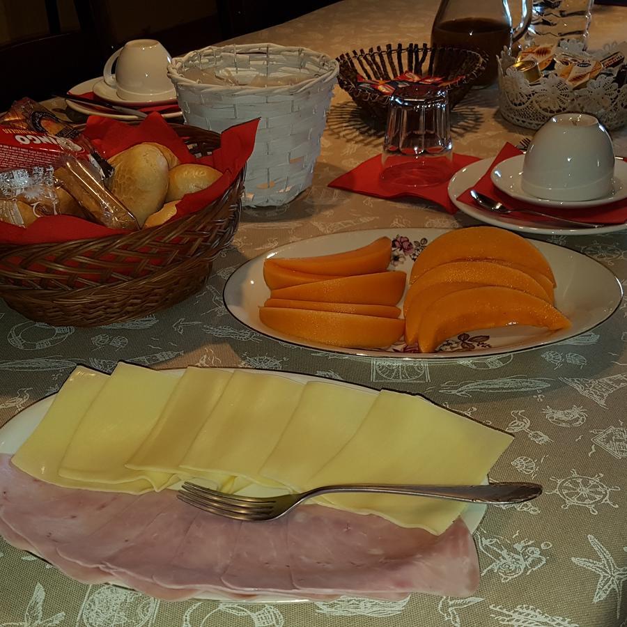 Buio Pesto B&B Ceparana Esterno foto